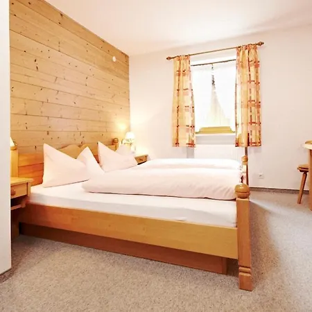 Gaestehaus Sonnenbichl 3*