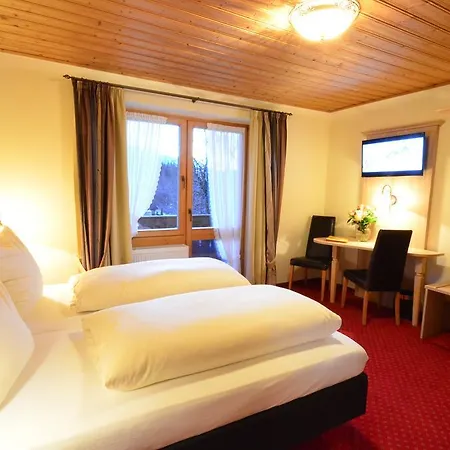 Guest house Gaestehaus Sonnenbichl Fischbachau